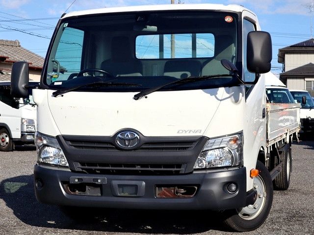 TOYOTA / DYNA
