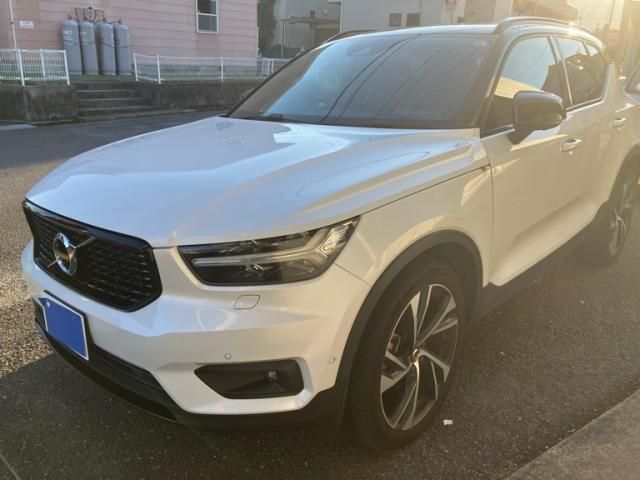 VOLVO / VOLVO XC40