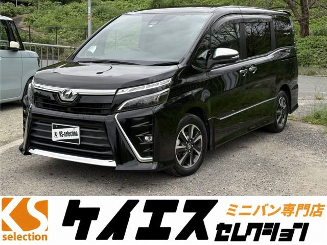 TOYOTA / VOXY