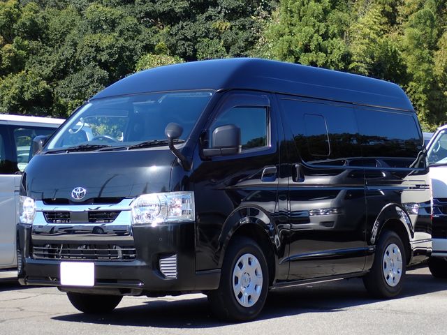 TOYOTA / HIACE van 1.25t 2WD