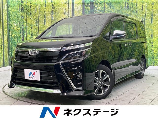 TOYOTA / VOXY