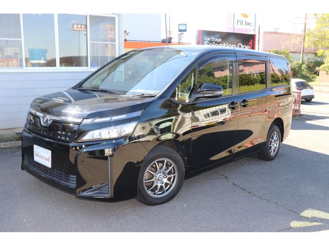TOYOTA / VOXY 4WD
