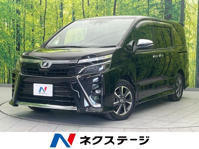 TOYOTA / VOXY