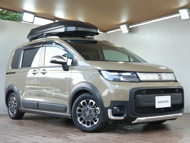 HONDA / FREED e:HEV