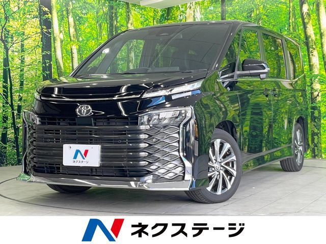 TOYOTA / VOXY