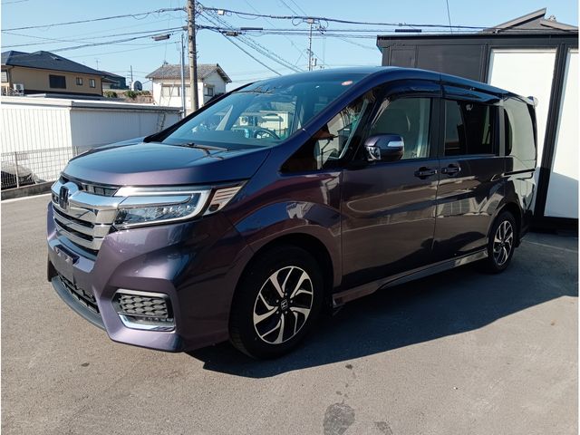 HONDA / STEPWAGON SPADA 4WD