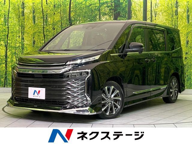 TOYOTA / VOXY