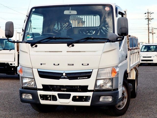 Japanese used car Ref# 1727816 MITSUBISHI / CANTER