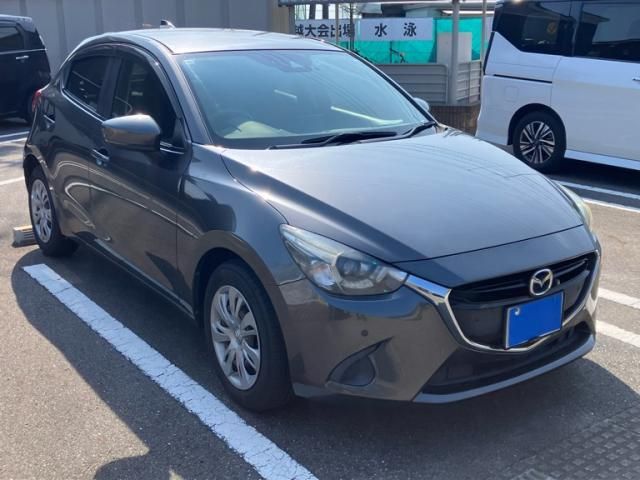 MAZDA / DEMIO