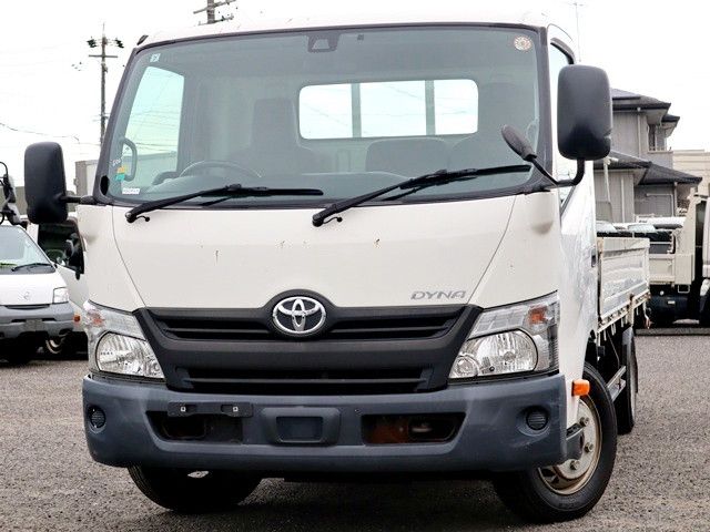 TOYOTA / DYNA