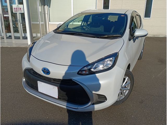 TOYOTA / AQUA