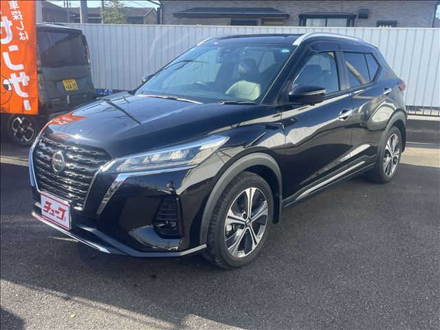 NISSAN / KICKS