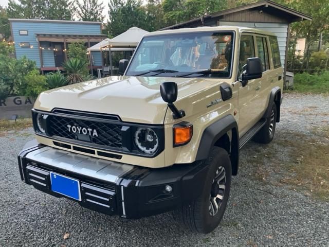 TOYOTA / LANDCRUISER 70