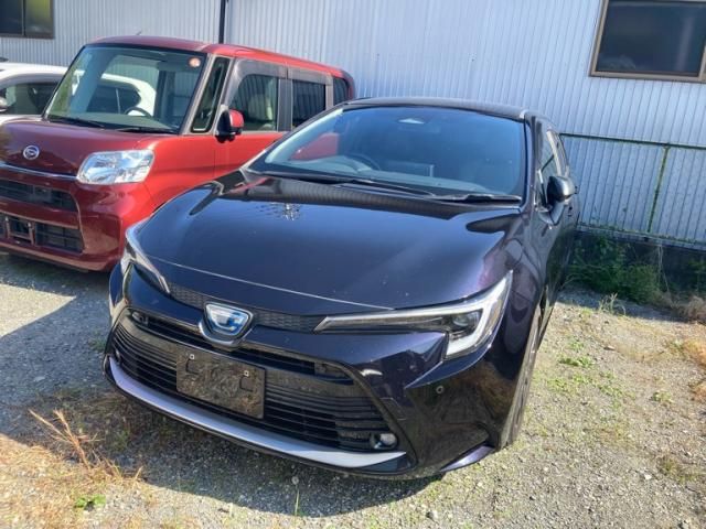 TOYOTA / COROLLA TOURING HYBRID