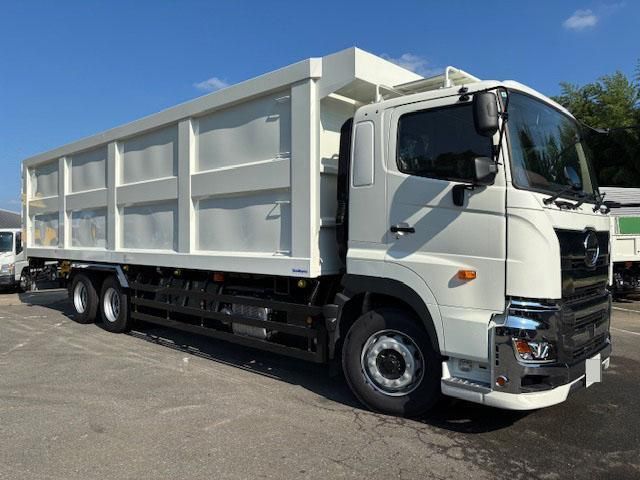 HINO / PROFIA