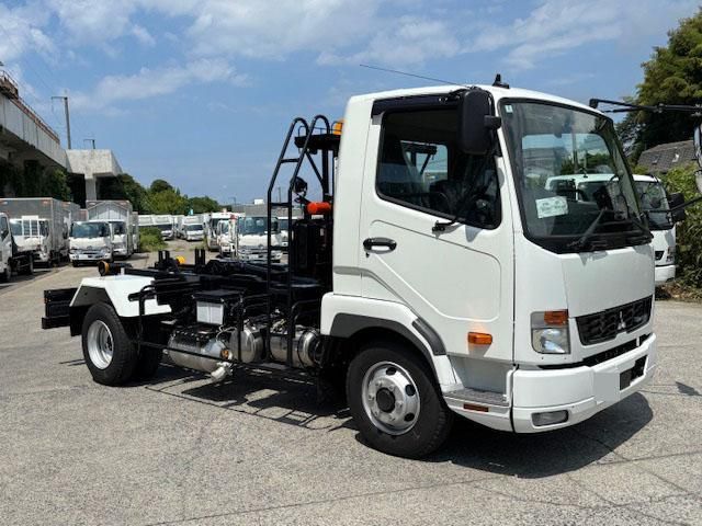 Japanese used car Ref# 1728769 MITSUBISHI FUSOU / FIGHTER