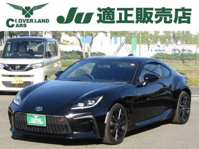 TOYOTA / GR86