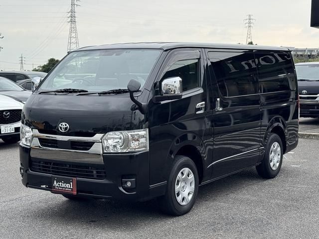 TOYOTA / HIACE van 4WD