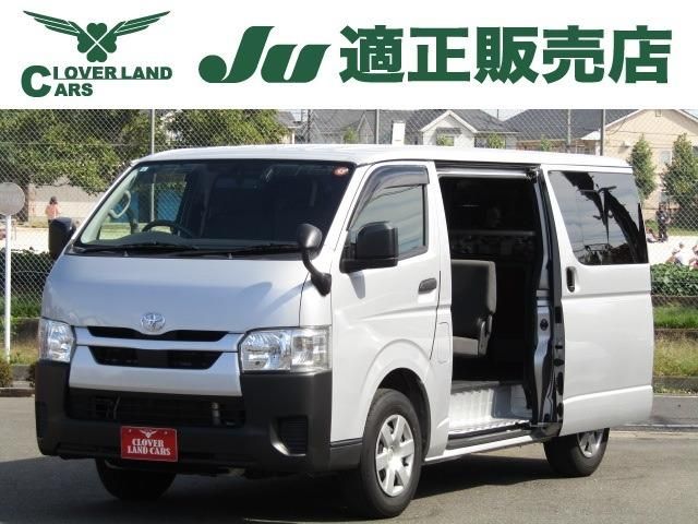 TOYOTA / HIACE van 2WD