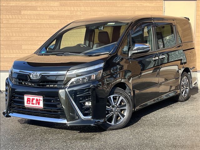 TOYOTA / VOXY
