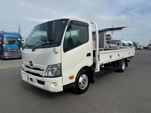 HINO / DUTRO