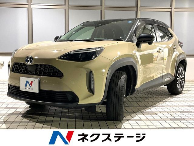 TOYOTA / YARIS CROSS HYBRID