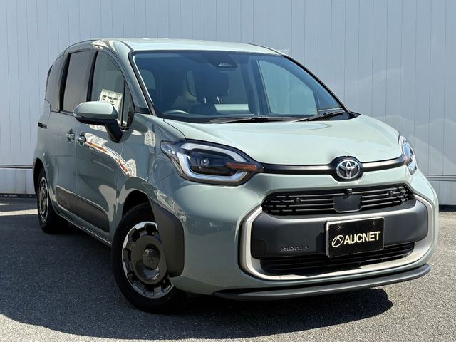 TOYOTA / SIENTA HYBRID