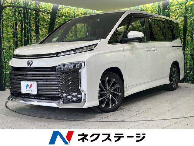 TOYOTA / VOXY