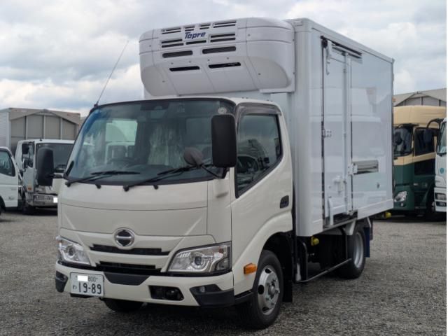 HINO / DUTRO