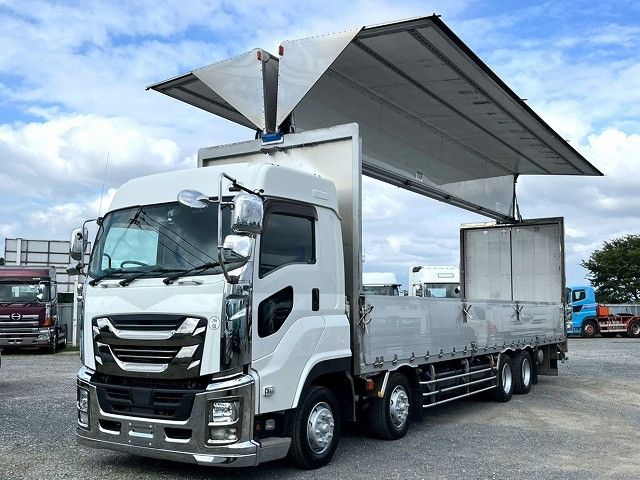 ISUZU / GIGA