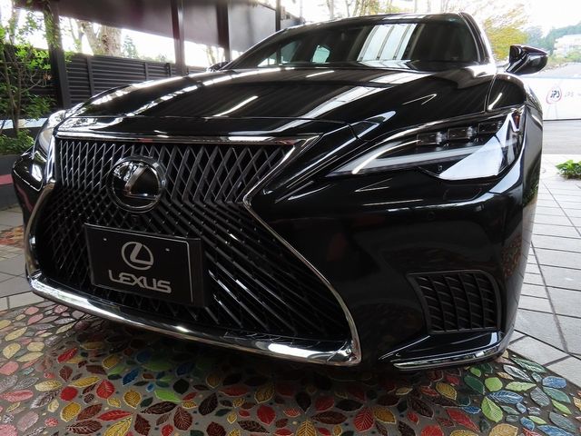 TOYOTA / LEXUS LS500h