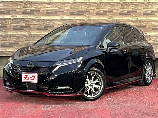 NISSAN / AURA
