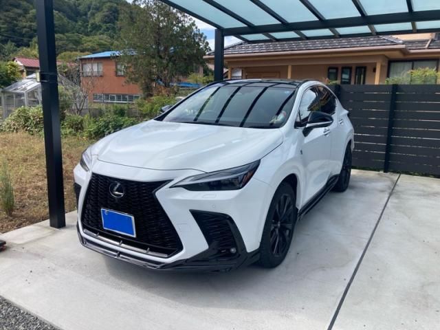 Japanese used car Ref# 1730052 TOYOTA / LEXUS NX350h