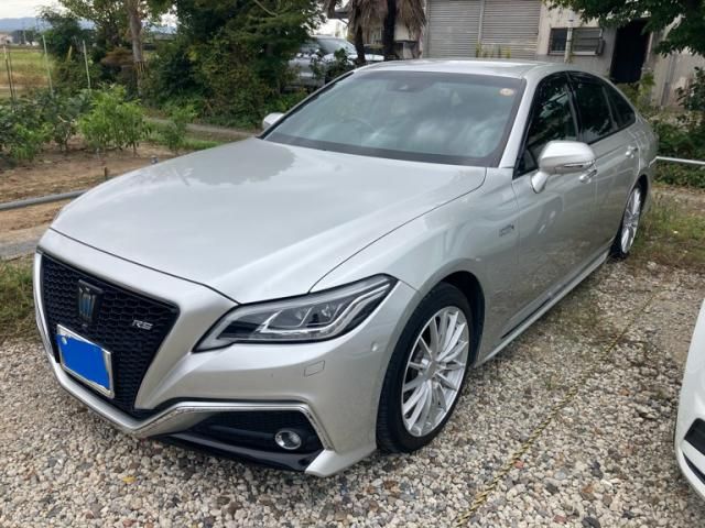 TOYOTA / CROWN sedan hybrid
