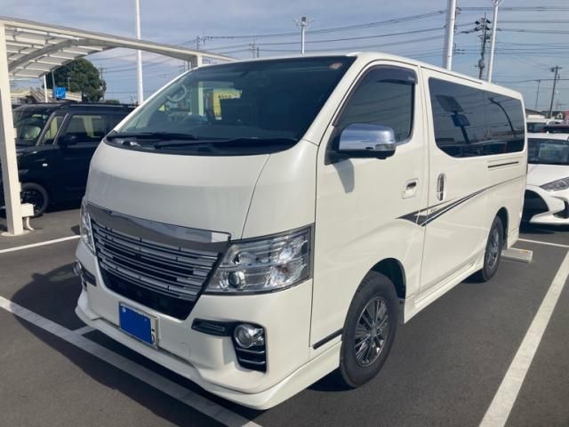 NISSAN / NV350 CARAVAN 4WD