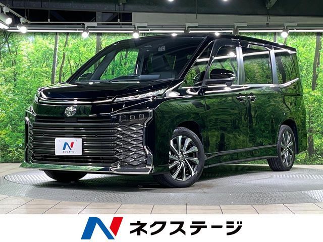 TOYOTA / VOXY