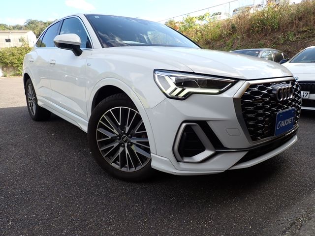 AUDI / AUDI Q3 SPORTBACK