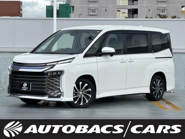 TOYOTA / VOXY HYBRID