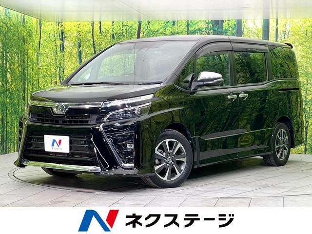 TOYOTA / VOXY