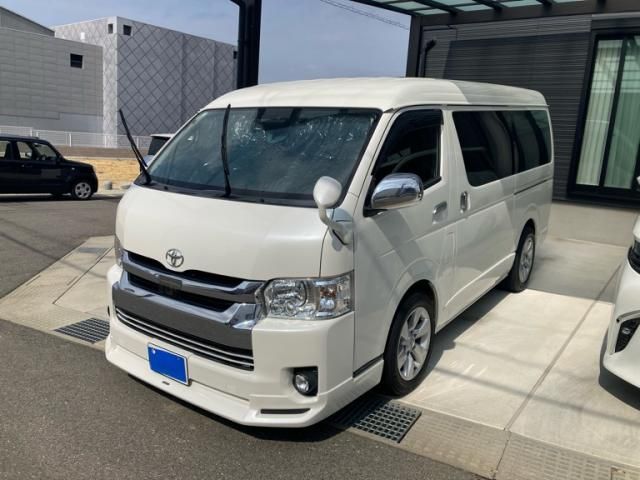 TOYOTA / HIACE wagon