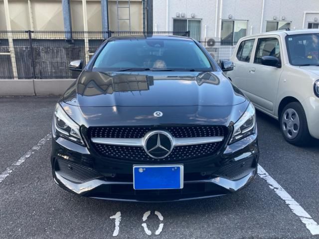 MERCEDES BENZ / MERCEDES BENZ CLA Shooting Brake
