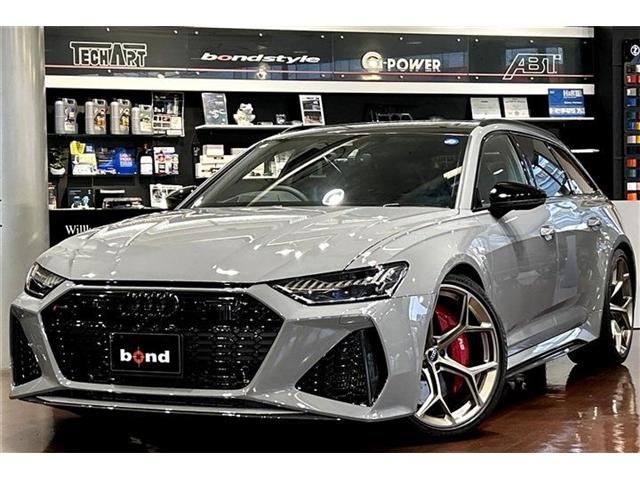 AUDI / AUDI RS6 AVANT