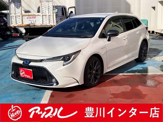 TOYOTA / COROLLA TOURING HYBRID
