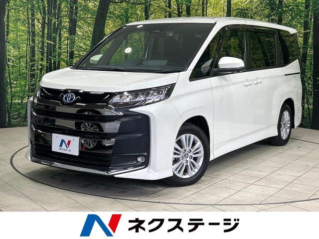 TOYOTA / NOAH HYBRID