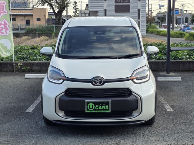 TOYOTA / SIENTA HYBRID