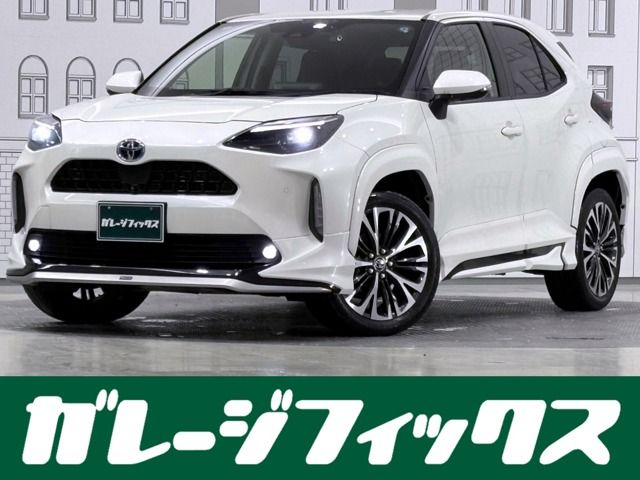 TOYOTA / YARIS CROSS HYBRID