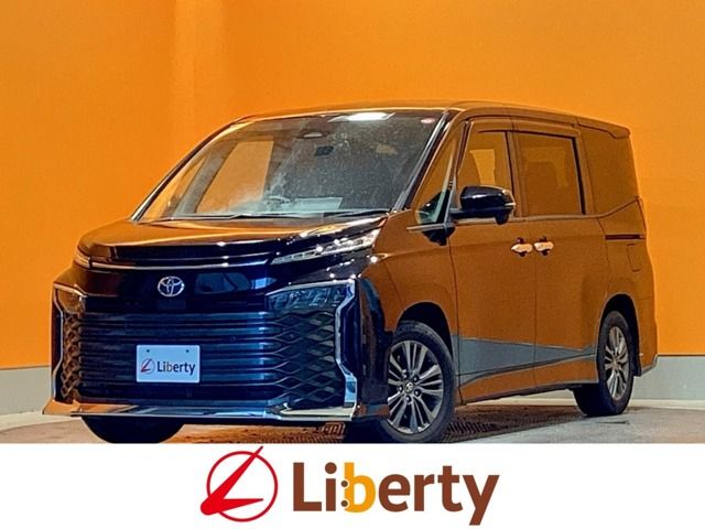 TOYOTA / VOXY