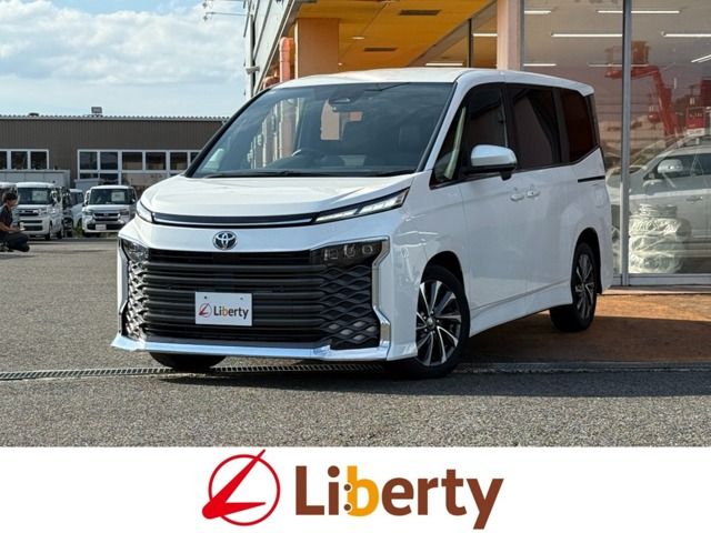 TOYOTA / VOXY