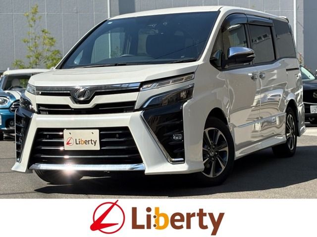 TOYOTA / VOXY