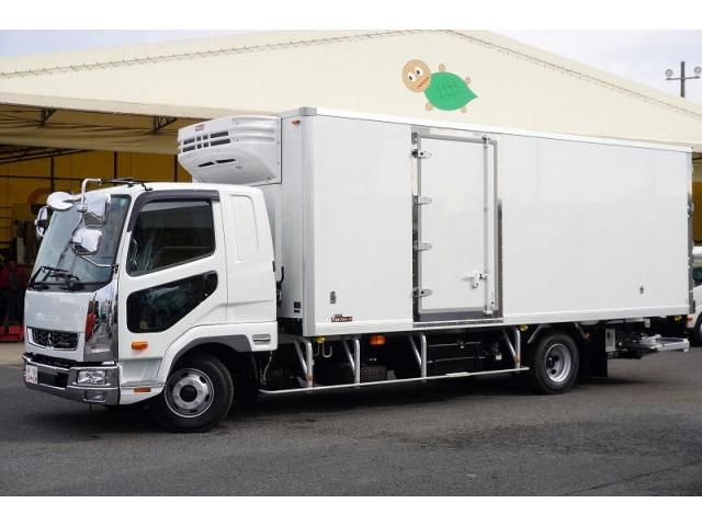 Japanese used car Ref# 1732369 MITSUBISHI FUSOU / FIGHTER